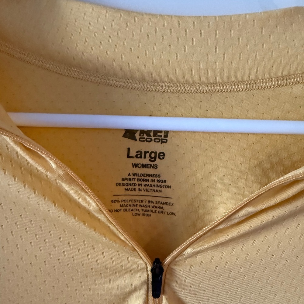 REI Yellow Women's Top - Picture 3 of 3
